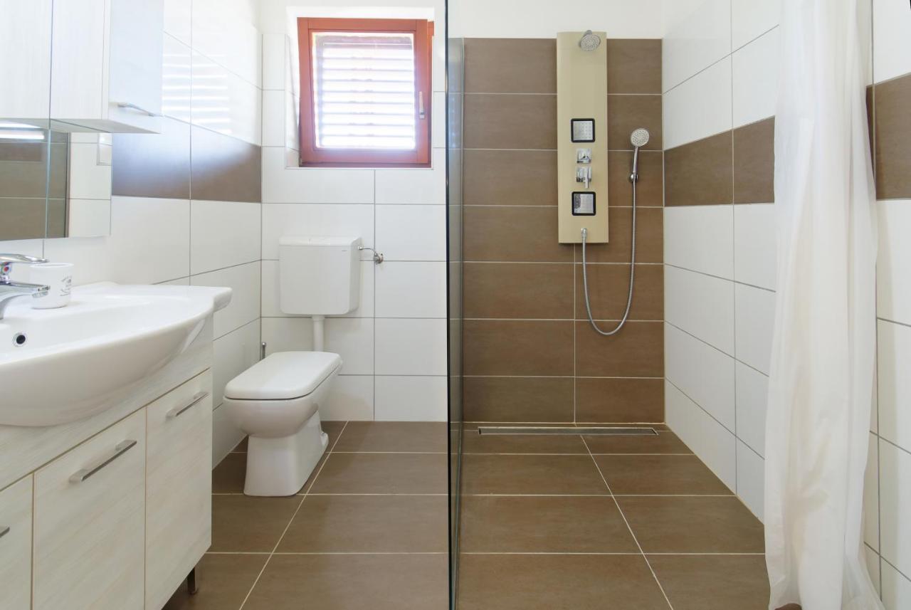 Apartments Belvedere By Rent Istria Plovanija Екстериор снимка