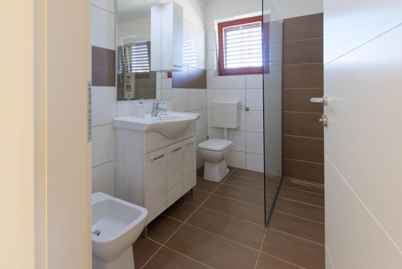 Apartments Belvedere By Rent Istria Plovanija Екстериор снимка
