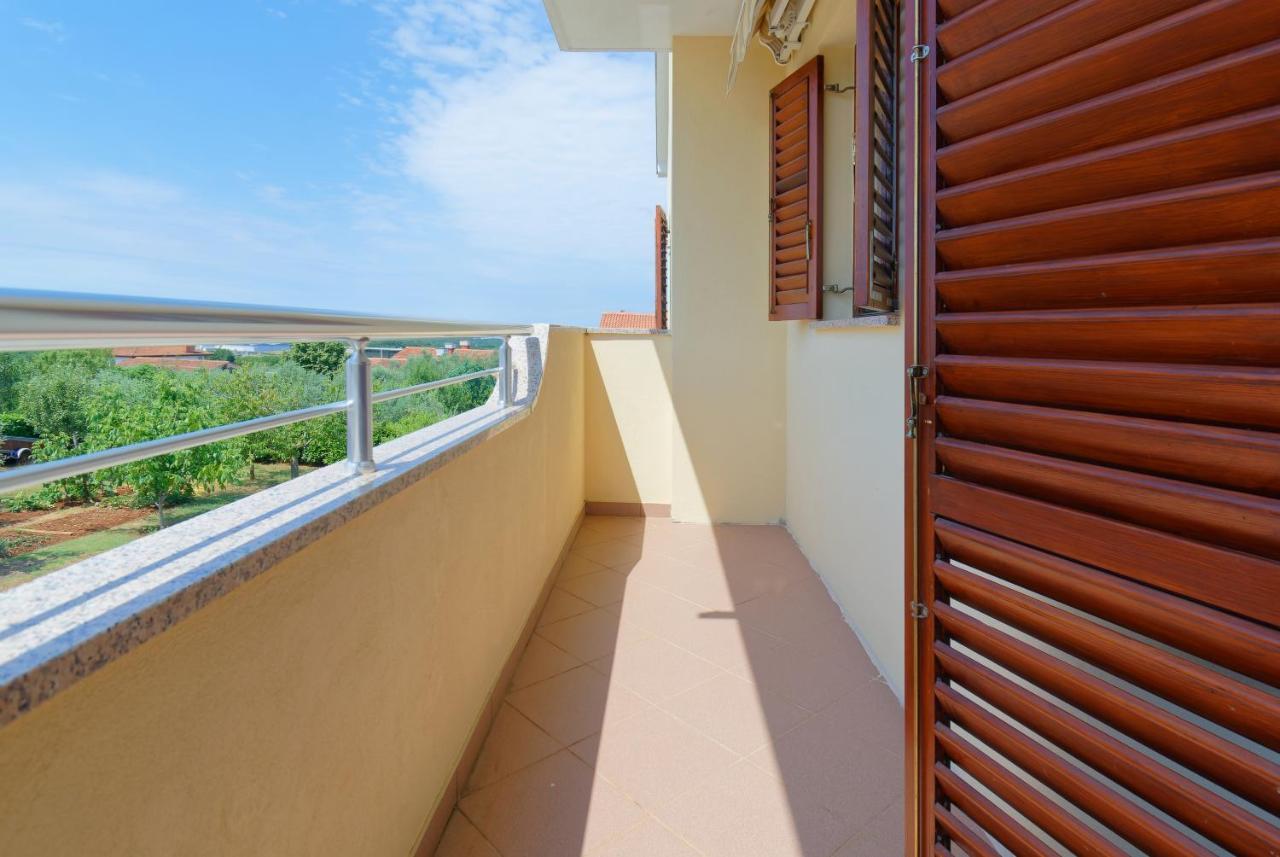 Apartments Belvedere By Rent Istria Plovanija Екстериор снимка