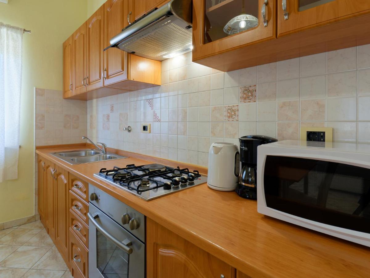 Apartments Belvedere By Rent Istria Plovanija Екстериор снимка